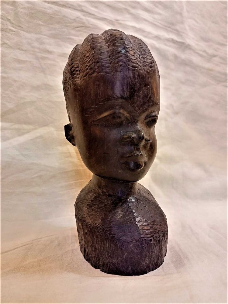 Estatueta Mulher Africana Pau Preto