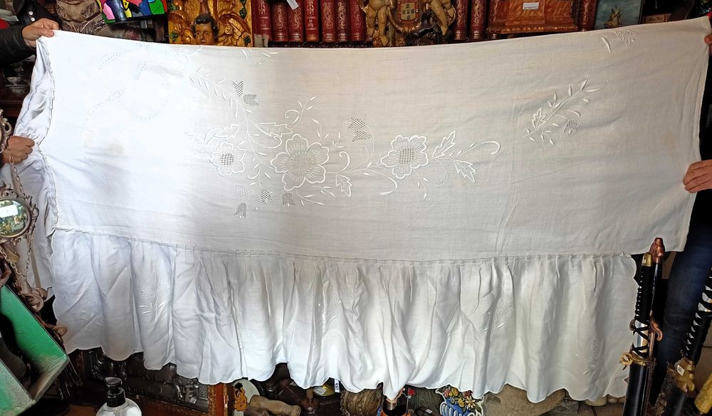 Colcha Linho Bordados Lixa