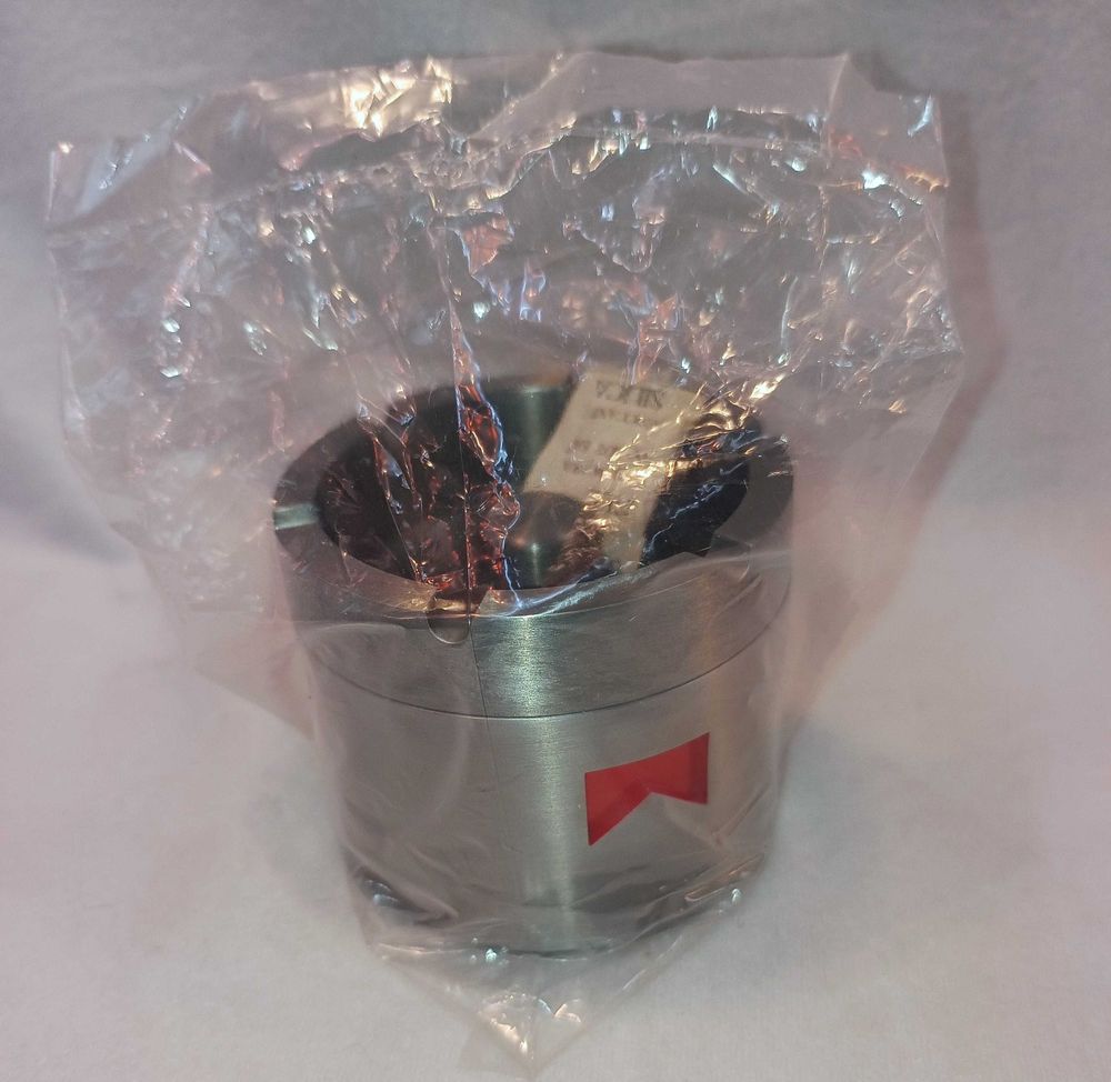 Cinzeiro Vintage Marlboro Metal